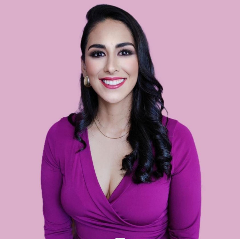 karla-ludena Leonardo Luzuriaga